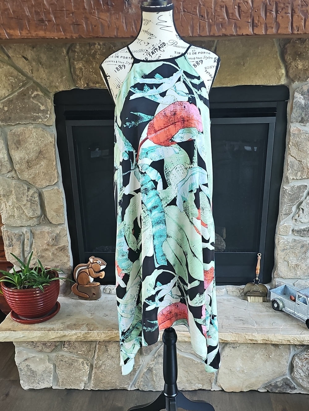Lauren Conrad Halter Tie Back Swing Dress Abstract Floral Print S